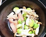 ささみと芽キャベツの具だくさん味噌汁作り方2写真