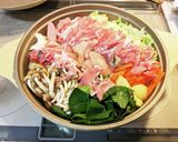 味付けはレトルトカレーのチーズカレー鍋作り方1写真