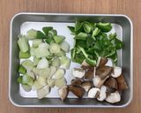 【大崎市】鶏と野菜の甘辛煮丼【ご飯泥棒】作り方2写真