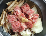 簡単節約☆豚こまと牛蒡のしぐれ煮。作り方2写真