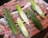 ネギと豚肉薄切りミルフィーユ❀レモン添え作り方1写真