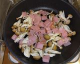 ハム・オクラ・しめじが入った炒り玉子豆腐作り方2写真