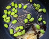 むき枝豆のバター醤油炒め作り方1写真