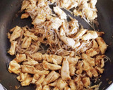 鶏ささみ もやしの 味噌で みソース炒め作り方4写真