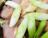 雑炊前提●鶏肉＆キャベツの十六穀米鍋作り方2写真