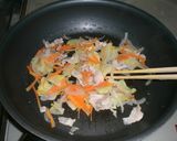 焼きそばのクレープ包み作り方3写真