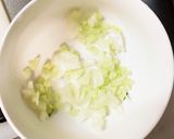 お一人様ピリ辛味噌味根菜たっぷり野菜炒め作り方2写真