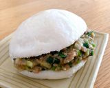 にんにく醤油ソースで*餃子まん作り方7写真