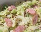 キャベツとソーセージの粒マスタード和え作り方3写真