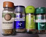 簡単しっとり鶏むね肉ハーブ焼き&野菜炒め作り方3写真