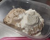 粉と水だけ！しっとりプロテインケーキ作り方1写真