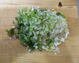 丸美屋麻婆豆腐 挽き肉・ネギ・花椒油足し作り方3写真