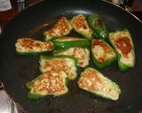 鶏肉でピーマンの肉詰め(カレー風味)作り方4写真