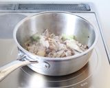 カレー粉・牛乳で【クリーミーカレーうどん作り方3写真