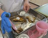 鯛かまのカレーソテートマトソース添え作り方2写真