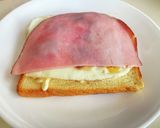 100均トレートースターでハムエッグパン作り方4写真