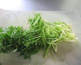 芹と鶏ささみ、裂けるチーズのサラダ作り方2写真