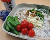 芹と鶏ささみ、裂けるチーズのサラダ作り方4写真