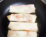 今日の夕飯　カニかま変わり春巻き作り方5写真