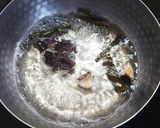 厚揚げとプチヴェールの味噌汁作り方3写真