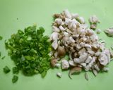 簡単！ぶなしめじのお味噌汁作り方1写真