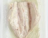 鶏むね肉とかいわれのわさび醤油サラダ作り方4写真