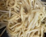 簡単　焼うどん目玉焼きのせ作り方1写真
