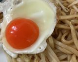 簡単　焼うどん目玉焼きのせ作り方4写真