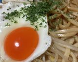 簡単　焼うどん目玉焼きのせ作り方7写真