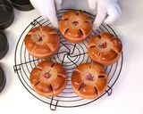 バンズ型で焼く♪桜あんぱん作り方24写真