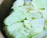 鍋の素活用●焼売＆鶏肉キャベツの白湯鍋作り方1写真