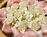 鍋の素活用●焼売＆鶏肉キャベツの白湯鍋作り方2写真