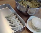 皮から手作りもちもちジューシー餃子作り方6写真