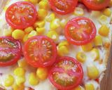 ミニトマトとコーンのピザ＊水玉トースト作り方5写真
