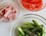 彩り◎アスパラとトマトのふわふわ卵炒め作り方1写真