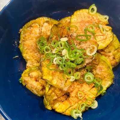 採れたて白ナス【10〜12個】ステーキが美味！レンチンポン酢もね‼︎ 採れたて白ナス【10〜12個】ステーキが美味！レンチンポン酢もね