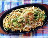 おしょう油味の、焼きうどん♪作り方1写真