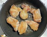 鶏もも肉と豆腐と長葱と春菊と椎茸のうま煮作り方2写真