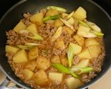新じゃがとひき肉の味噌あんかけ作り方5写真