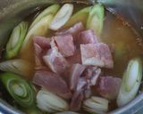 ちぢみほうれん草と鶏肉のピリ辛スープ作り方3写真