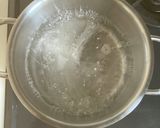 たっぷりニラと春雨のスープ作り方3写真