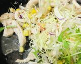 市販サラダ活用●鶏肉の白だし野菜炒め作り方2写真