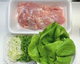 よだれ鶏☆レンジで鶏もも肉のネギ酢蒸し作り方1写真