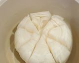 新玉ねぎとベーコンの簡単コンソメスープ作り方3写真