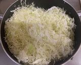 ひき肉とキャベツの牛乳味噌スープ♡作り方4写真
