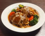 簡単！家の調味料で絶品♪煮込みハンバーグ作り方12写真
