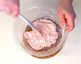 ふんわりやわらか♪苺クリームちぎりサンド作り方5写真