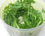手揉みで☆春菊とハムのレモン味噌風味作り方1写真