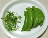 春の味そら豆とスナップエンドウの天ぷら作り方2写真