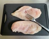 ☆超簡単☆鶏ムネ肉の塩麹焼き作り方1写真